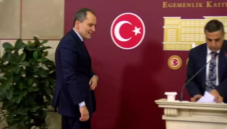 Fatih Erbakan: “iktidar ile İlgili Yolsuzluk İddiaları Yıllardan Beri Bu Kadar Ayyuka Çıkmış Bir Durumdayken Bu Savcılar Neden Harekete Geçmiyor”