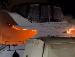 Fatih’te Yatta Yangın Çıktı