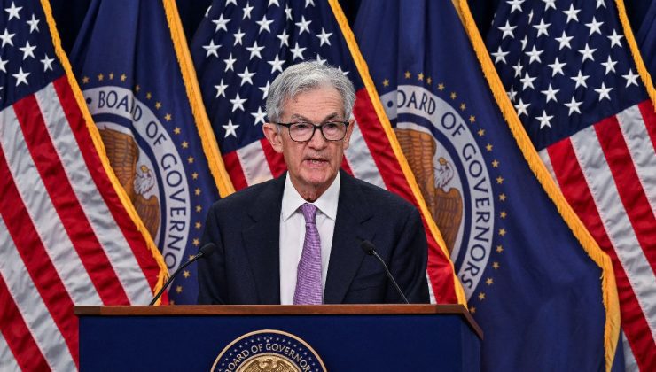 Fed Başkanı Powell’dan Trump’a net mesaj: İstese de görevimi bırakmam