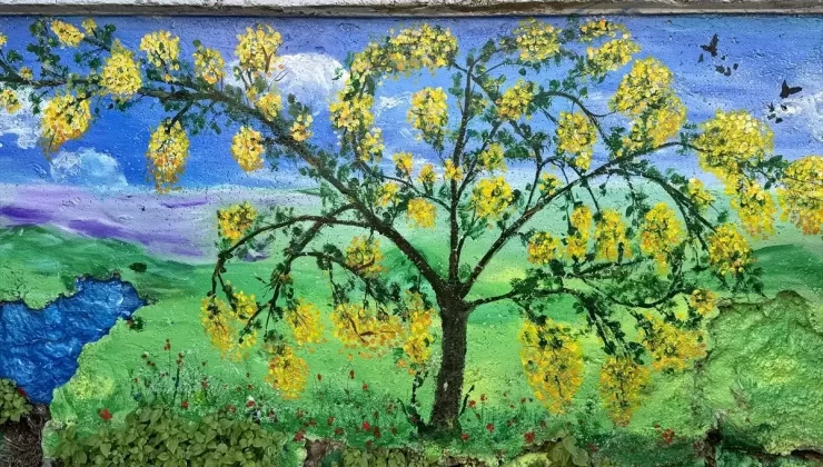 Fethiye’de Kuşaklar Arası Sanat Projesi