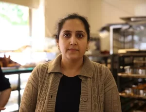 Fırında Simit Yedikten Sonra Telefon Çaldı