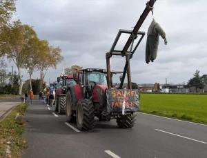 Fransa, AB-MERCOSUR Anlaşmasına Karşı Protestoları Dinliyor