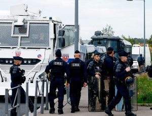 Fransa’da çeteler arası çatışma: Biri çocuk beş kişi yaralandı