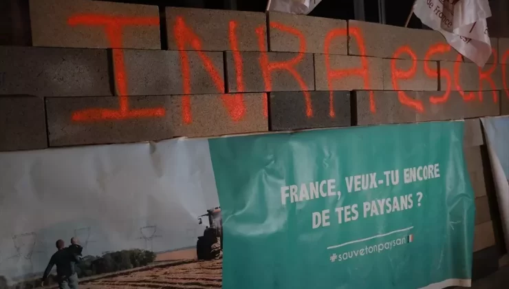 Fransız Çiftçilerden INRAE’ye Protesto