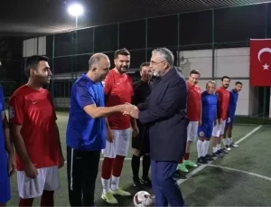 Futbol Turnuvasında Bakanlık ve Sendikalar Bir Araya Geldi