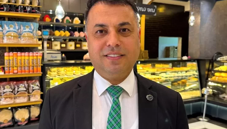 Gaziantep Baklavası ve Maraş Dondurması: İkili Lezzet