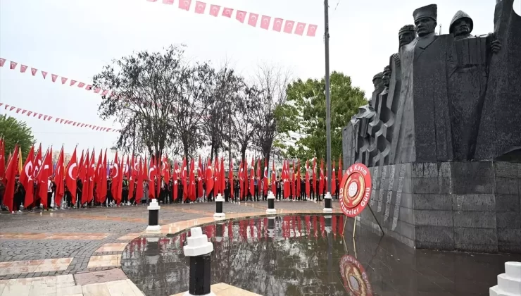 Gaziantep ve çevre illerde Öğretmenler Günü dolayısıyla törenler düzenlendi