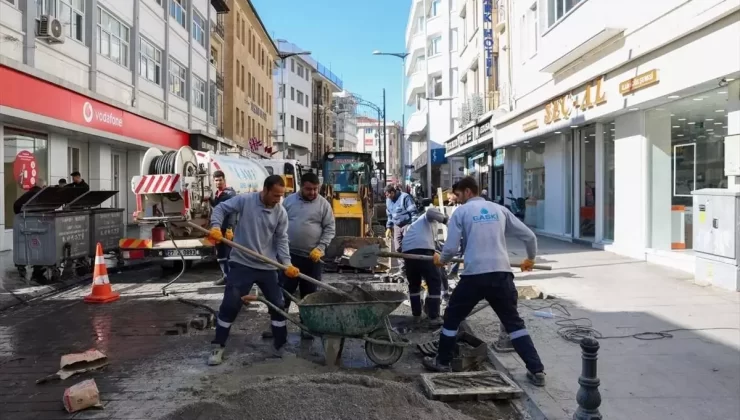 Gaziantep’te Cadde Yenileme Çalışmaları Hızla Devam Ediyor