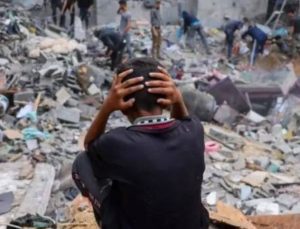 Gazze’de İsrail ordusunun bıraktığı konserveler 15 çocuk ve bir kadını zehirledi