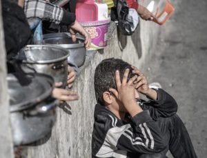 Gazze’de son durum: Kuzeye 40 gündür yardım gitmiyor