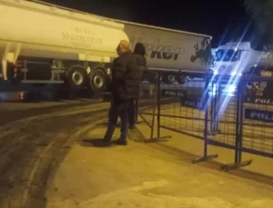 Gelibolu’da Akaryakıt Sızıntısı Trafiği Felç Etti