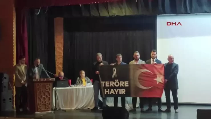 Gemlik Meclisi’nde Pankart Krizi