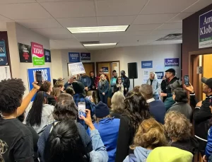 Georgia’da Bomba İhbarı Nedeniyle Oy Merkezleri Tahliye Edildi