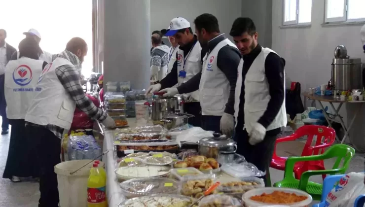 Gercüş’te Filistinli Kardeşlere Yardım Etkinliği