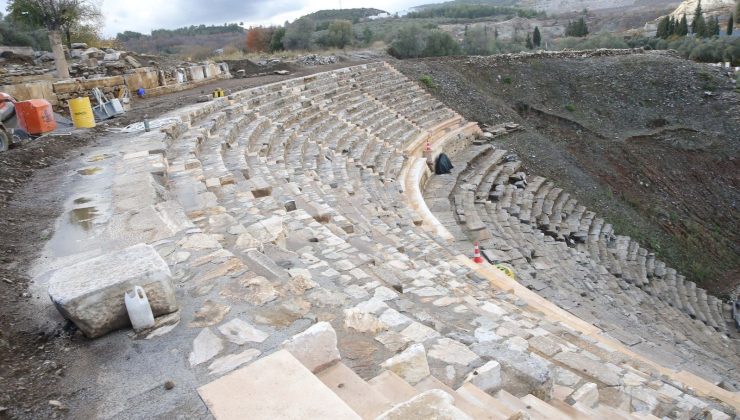 “Gladyatörler Şehri” olarak biliniyor, UNESCO Listesi’nde yer alıyor… Dünyanın en büyük mermer kentinde 2 bin 250 yıllık kanalizasyon sistemi bulundu