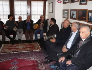 Gölhisar’da Yöresel Müzik Dinletisi