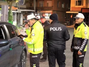 Gönen’de Asayiş Denetimleri: 5 Yakalandı, 220 Bin TL Ceza