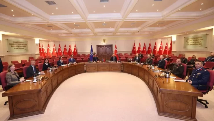 Güler ve Rutte NATO İçin Bir Araya Geldi