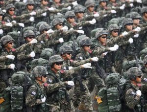 Güney Kore’de, askerlikten kilo alarak kaçmaya çalışan kişiye hapis cezası verildi