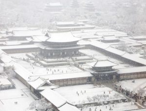 Güney Kore’de yoğun kar yağışı: 2 ölü