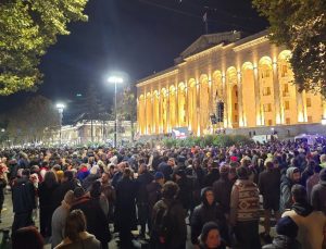 Gürcistan’da seçim sonuçlarını tanımayan muhalefetin protestoları sürüyor