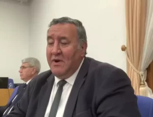 Gürer’den Bakan Bayraktar’a Kayıp Kaçak Soruları