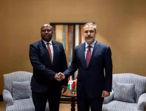 Hakan Fidan, Cibuti’de Burundi Bakanı ile Görüştü