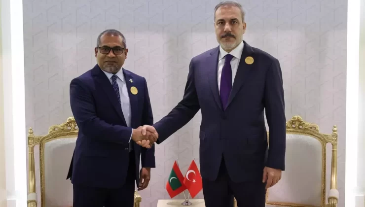 Hakan Fidan, Maldivler Dışişleri Bakanı ile Görüştü
