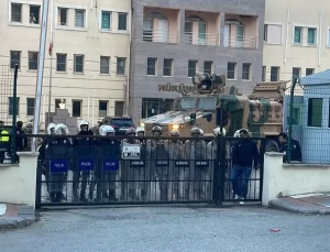 Halfeti’de Polise Taş Atan 10 Şüpheli Tutuklandı
