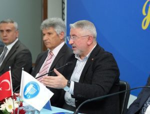 Halil İbrahim Aşgın: Hemşehrilerimizle diyalog içerisinde tüm sorunları yakından takip ediyoruz