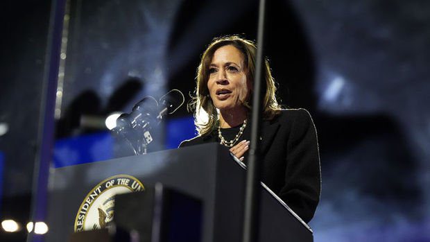 Harris, Trump’ı tebrik etti