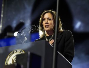 Harris’ten Trump’a tebrik ve yenilgiyi kabul konuşması