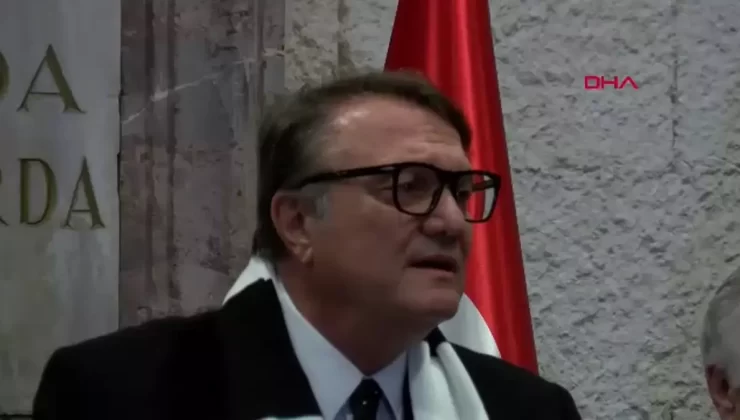 Hasan Arat Beşiktaş’ta Başkanlıktan Ayrıldı