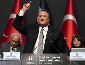 Hasan Arat İstifa Etti