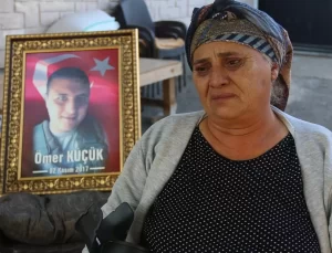 Hatay’da zarar verilen şehit anıtını jandarma ekipleri yeniledi