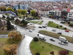 Hatipoğlu, Eskişehir Çevreyolu Trafik Sorununu Çözmek İçin Projeler Geliştiriyor