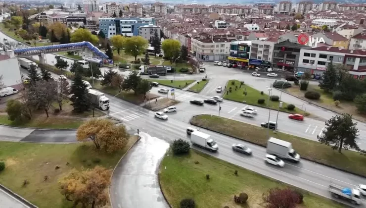 Hatipoğlu, Eskişehir Çevreyolu Trafik Sorununu Çözmek İçin Projeler Geliştiriyor