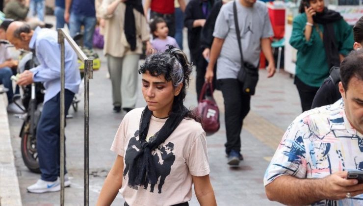 “Hicap ve İffet Yasası” yolda: Zorunlu başörtüsü kurallarına uymayan kadınları bekleyen yeni cezalar