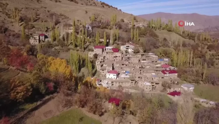 Hizan’ın Taş Evleri Fotoğraf Tutkunlarını Çağırıyor