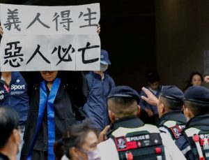 Hong Kong’da muhaliflere “izinsiz ön seçim” cezası