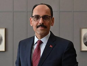 İbrahim Kalın, CHP Genel Merkez’inde Özgür Özel ve MYK üyelerine sunum yaptı