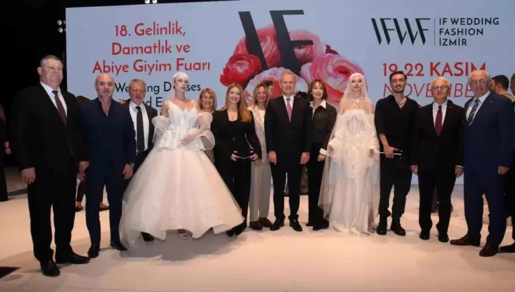 İEÜ Öğrencileri Gelinlik Yarışmasında Ödül Aldı