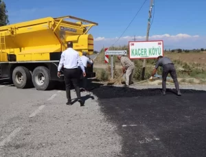 Iğdır’da Köy Yollarına Asfalt Çalışması