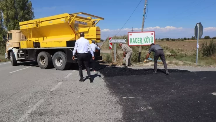 Iğdır’da Köy Yollarına Asfalt Çalışması