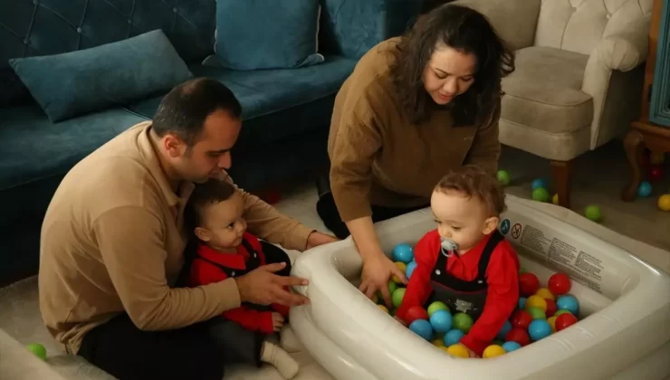 İkizlerin Zorlu Yoğun Bakım Süreci