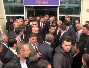 İmamoğlu, Kayyum Atanan Ahmet Türk’e Destek Ziyaretinde Bulundu