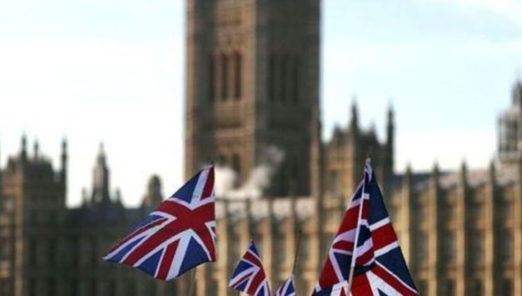 İngiltere ekonomisi 3. çeyrekte beklentilerin altında büyüdü