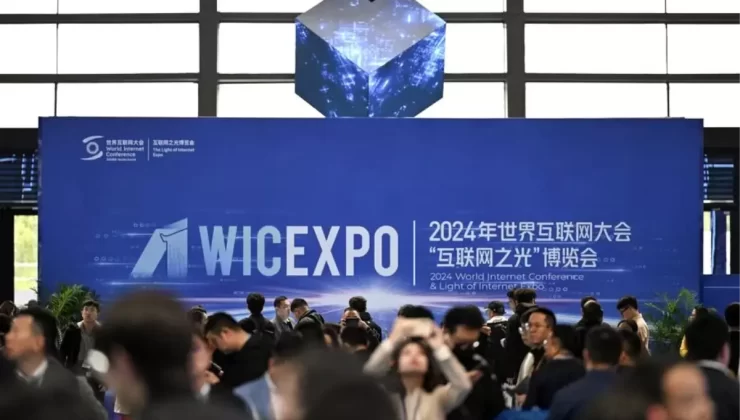 İnternetin Işığı Fuarı Başladı