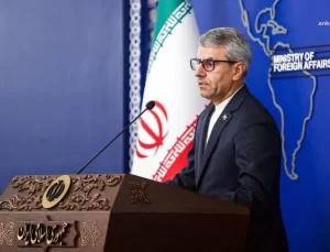 İran, İsrail- Lübnan Arasındaki Ateşkesten “Memnun” Olduğunu Bildirdi