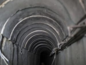 İran saldırılara karşı savunma tüneli inşa edecek